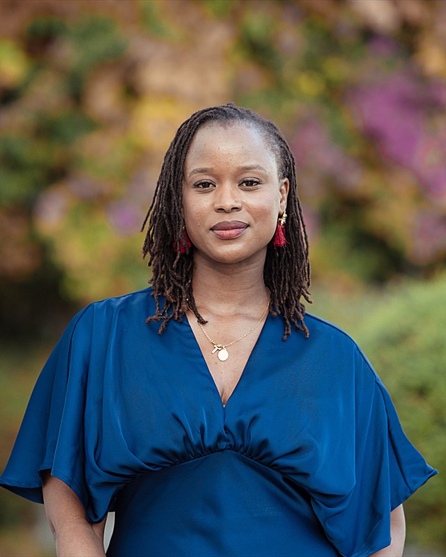 Portrait of Shadia Diompy, environmental engineer and E&S expert.